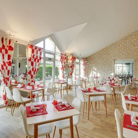 Le Relais De Voisins Hotel Luaran gambar